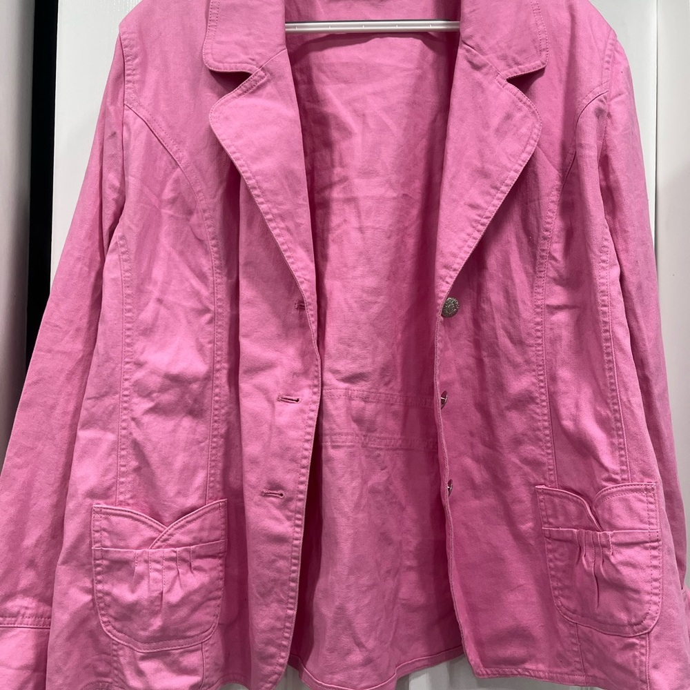 Chic Pink Women's Blazer